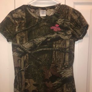 Camo t shirt size small